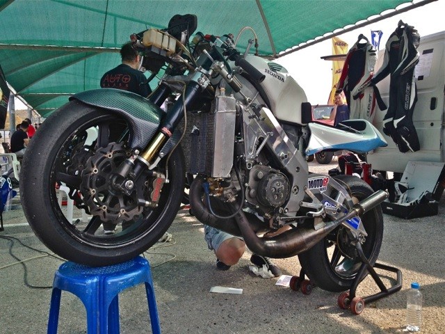 Honda RS250 - Jet oil